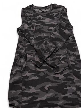 Athleta Black & Gray Camo Sweatshirt
